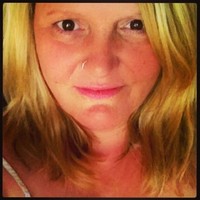 Jo Thomas