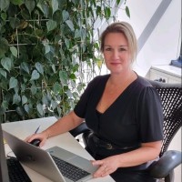 Debbie Smits