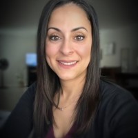 Nicole Santiago, Aas, Bsba