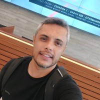 Alex Lara