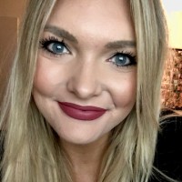 Amanda Earl