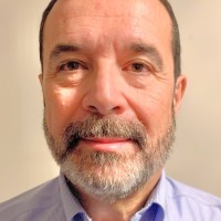 Carlos J Ruiz