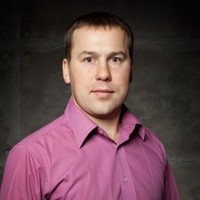 Юрий Захаров
