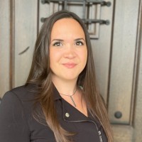 Adrianna Glasgow, Llmsw