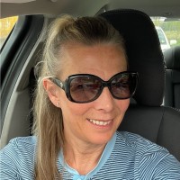 Stephanie Robinson