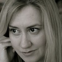 Kate Saunders