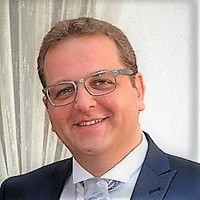 Luciano D.