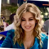 Elva Caushi (Lato)