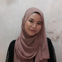 Putri Fadella Ari Aluna