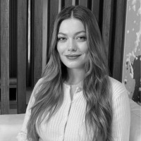 Nur Yener