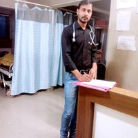 Dr Tarik Khan