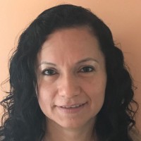 Evelyn Vera, Phr