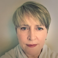 Bev Murray (she/her)