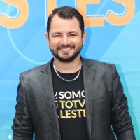 Maxwell Chaves