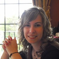 Laura San José León