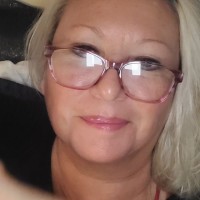 Charlotte Leach