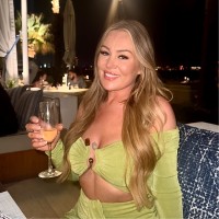 Tara Nicole Warren