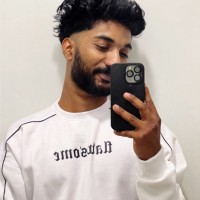 Akhil Vs
