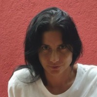 Aline Valente