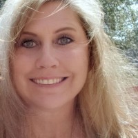 Leslie Loring