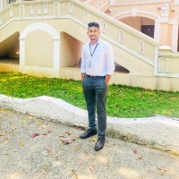 Vivek TR