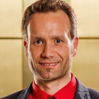 Oliver Fischer
