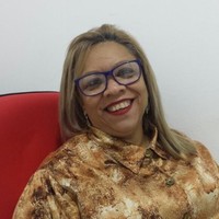 ana claudia reis pinto