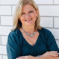 Leslie Graves