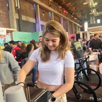 Lola Bakker
