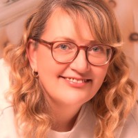 Sarah Faulkner