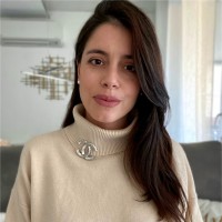 Adriana Ribeiro
