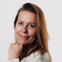 Alexandra De Vries