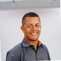 Elber Moreira