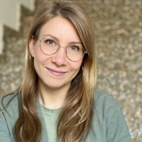 Isabel E.