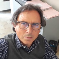 Emanuele Olivari