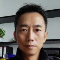 邱煌文
