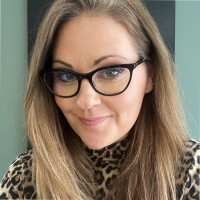 Carinne Louth