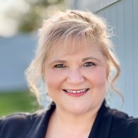 Kim Kinney