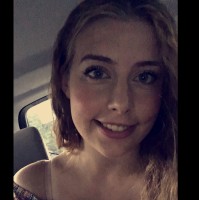 Poppy Noble