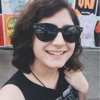 Ana Caroline dos Santos