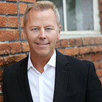Chris Veum