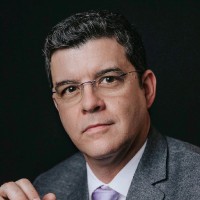 Tiago de Castro S. Bassères, MD , TCBC , MBA
