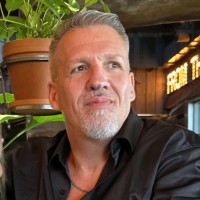 Sascha Lehnacker