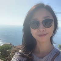 Caroline Zhou