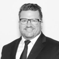Kirk Barton