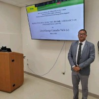 Lloyd G. Camacho Valle