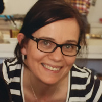 Geraldine Hayes
