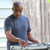 Desmond Travis
