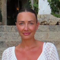 Nina Deban