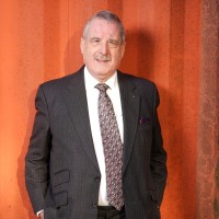 Richard H Tucker MBE